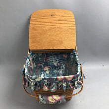 Load image into Gallery viewer, Longaberger Gourmet Picnic Basket, Liner &amp; Protector (9x11x13)
