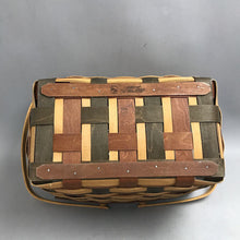 Load image into Gallery viewer, Longaberger Medium Market Basket Signature Weave Protector 2010 (7x14x10)
