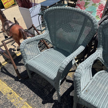 Load image into Gallery viewer, Green Wicker Chair (36x26x27)
