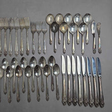 Load image into Gallery viewer, Oneida 'Distinction' Silverplate Flatware Set - 50pc
