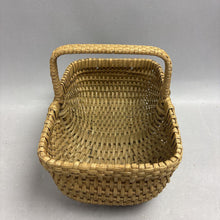 Load image into Gallery viewer, Woven Basket (~4.25x10x7)
