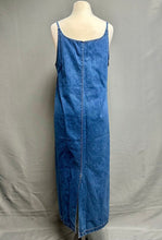 Load image into Gallery viewer, Vintage Gap Denim Maxi Dress (M)
