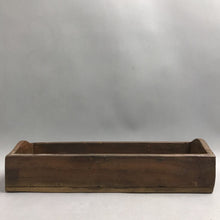 Load image into Gallery viewer, Wooden Dispay Box (4x18x6.25)
