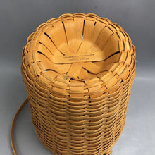 Load image into Gallery viewer, Longaberger Basket w Protector Large Round Handle (13.5x12)
