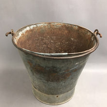 Load image into Gallery viewer, Vintage Rustic Heavy Thick Metal Dairy Bucket Pail (11")
