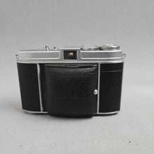 Load image into Gallery viewer, Kodak Retina Ib 35mm Film Camera w/ Schneider 50mm f/2.8 Lens (3x5x1.25) (As-Is)
