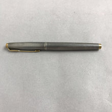 Load image into Gallery viewer, Parker 75 Sterling Silver Flat Top Fountain pen 14k M Gold Nib Made In USA #5
