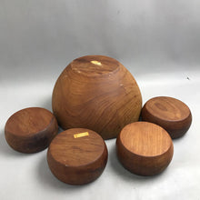 Load image into Gallery viewer, Vintage Teak Wood Salad Bowl Set 5 Pieces (7x11) (3x6)
