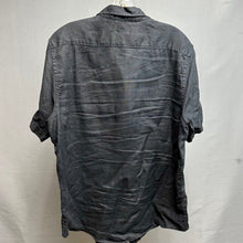Load image into Gallery viewer, Visitor Natural Blue Black Washable Linen Button Down Short Sleeve Shirt (M)
