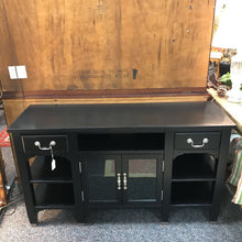 Load image into Gallery viewer, Broyhill Black Entertainment Center (32x52x18)

