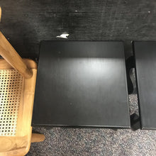 Load image into Gallery viewer, Black End Table w/Curved Legs (23x14x14)
