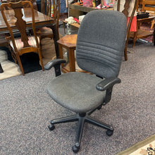 Load image into Gallery viewer, Office Chair (41x20x26)
