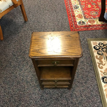 Load image into Gallery viewer, Baker Oak End Table/Stand w/3 Drawers (28x15x10)
