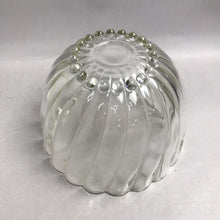 Load image into Gallery viewer, Vintage Hazel Atlas Crystal Glass Colonial Swirl Punch Bowl (7x10)
