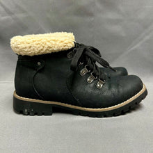 Load image into Gallery viewer, Sonoma Black Lace Up Faux Leather Hiking Boots (6.5)
