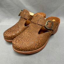 Load image into Gallery viewer, Alegria Brown Peaceful Easy Leather Clog Shoes NIB (6-6.5W)
