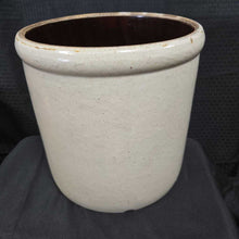 Load image into Gallery viewer, Stoneware Crock (4 Gallon)
