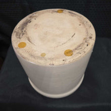 Load image into Gallery viewer, Stoneware Crock (1 Gallon)
