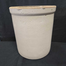Load image into Gallery viewer, Robinson Ransbottom Stoneware Crock (6 Gallon)

