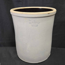 Load image into Gallery viewer, Robinson Ransbottom Stoneware Crock (10 Gallon)
