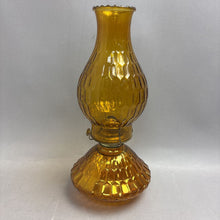 Load image into Gallery viewer, Vintage Eagle Amber Oil Lamp (13")
