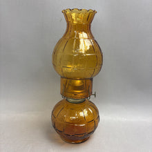 Load image into Gallery viewer, Vintage Eagle Amber Oil Lamp (12")
