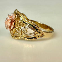 Load image into Gallery viewer, 14K Yellow &amp; Rose Gold Beverly Hills Gold Rose Ring sz 6 (2.9g)

