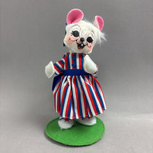 Load image into Gallery viewer, Annalee Patriotic Girl Mouse 2020 (7")
