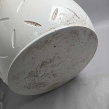 Load image into Gallery viewer, White Planter (19")
