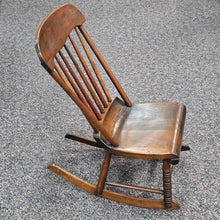Load image into Gallery viewer, Rocking Chair (33x16x27)
