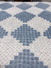 Load image into Gallery viewer, Handmade Blue &amp; White YoYo Quilt (100x80)
