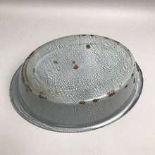 Load image into Gallery viewer, Vintage Enamelware Basin Wash Bowl Gray Speckled Farmhouse (4x17x13)
