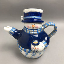 Load image into Gallery viewer, Houston Harvest Ceramics Winter Snowman Teapot (7.5x8)
