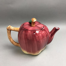 Load image into Gallery viewer, Vintage Ceramic Apple Teapot (7x10)

