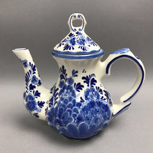 Load image into Gallery viewer, Vintage Delft Blue and White Hand Painted Floral Teapot (8x7)
