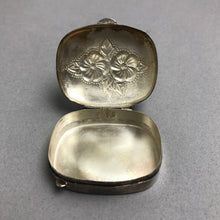 Load image into Gallery viewer, Mervyns Sterling Silver 925 Repousse Flower Floral Pill Trinket Box 23 grams
