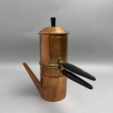 Load image into Gallery viewer, Vintage Douro Copper Neopolitan Coffee Maker Complete - Made in Portugal (8")
