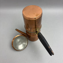 Load image into Gallery viewer, Vintage Douro Copper Neopolitan Coffee Maker Complete - Made in Portugal (8")
