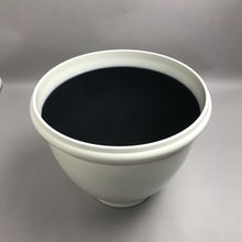 Load image into Gallery viewer, White Plastic Planter (15") 3 Available

