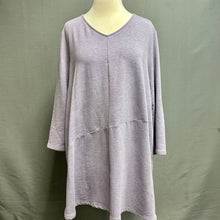 Load image into Gallery viewer, J Jill Lavender Wearever V-Neck 3/4 Sleeve Jersey Top (XL)
