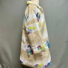 Load image into Gallery viewer, Chicos White &amp; Tan Stripe Floral Parrot Print Swing Jacket (16/18)
