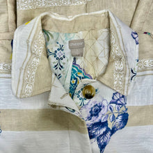 Load image into Gallery viewer, Chicos White &amp; Tan Stripe Floral Parrot Print Swing Jacket (16/18)
