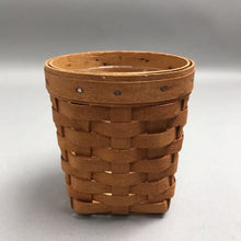 Load image into Gallery viewer, Longaberger Pencil Basket w/ Insert (~4.5x4x4)
