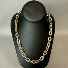 Load image into Gallery viewer, Vintage Goldtone Textured Link Chain Necklace (24")
