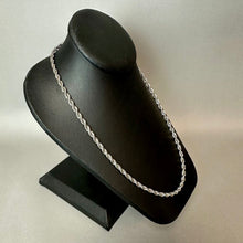 Load image into Gallery viewer, Michael Anthony Stainless Steel Twist Chain (20")
