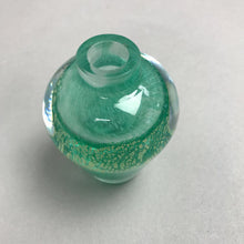 Load image into Gallery viewer, Vintage Caithness Green Glass Swirl Bud Vase (4")
