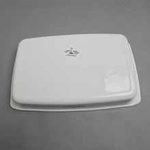 Load image into Gallery viewer, Corning Ware Blue Cornflower Casserole Baking Dish #P-332 (2 Quart; 17x7.5x2)
