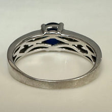 Load image into Gallery viewer, Sterling Sapphire Ring sz 8

