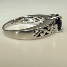 Load image into Gallery viewer, Sterling Sapphire Ring sz 8
