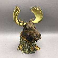 Load image into Gallery viewer, Resin Moose Head Figurine (7.5x5x5)
